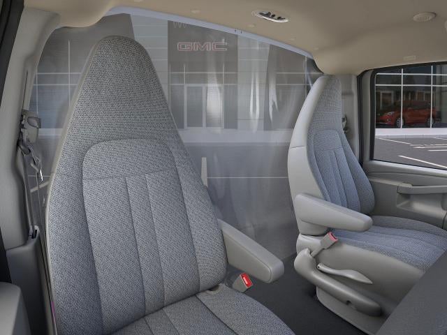 2025 GMC Savana Cutaway 3500 Base