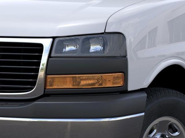 2025 GMC Savana Cutaway 3500 Base