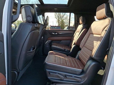 2023 GMC Yukon XL Denali Ultimate