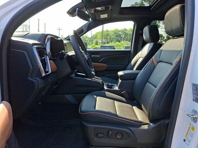 2025 GMC Canyon AT4