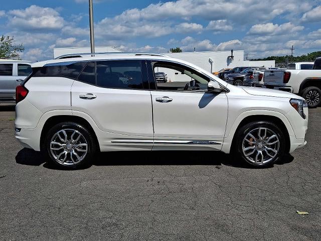 2023 GMC Terrain Denali