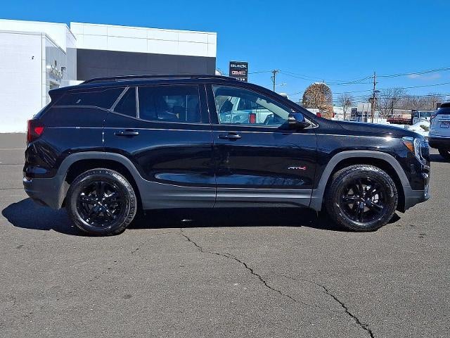 2022 GMC Terrain AT4