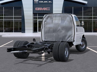 2025 GMC Savana Cutaway 3500 Base