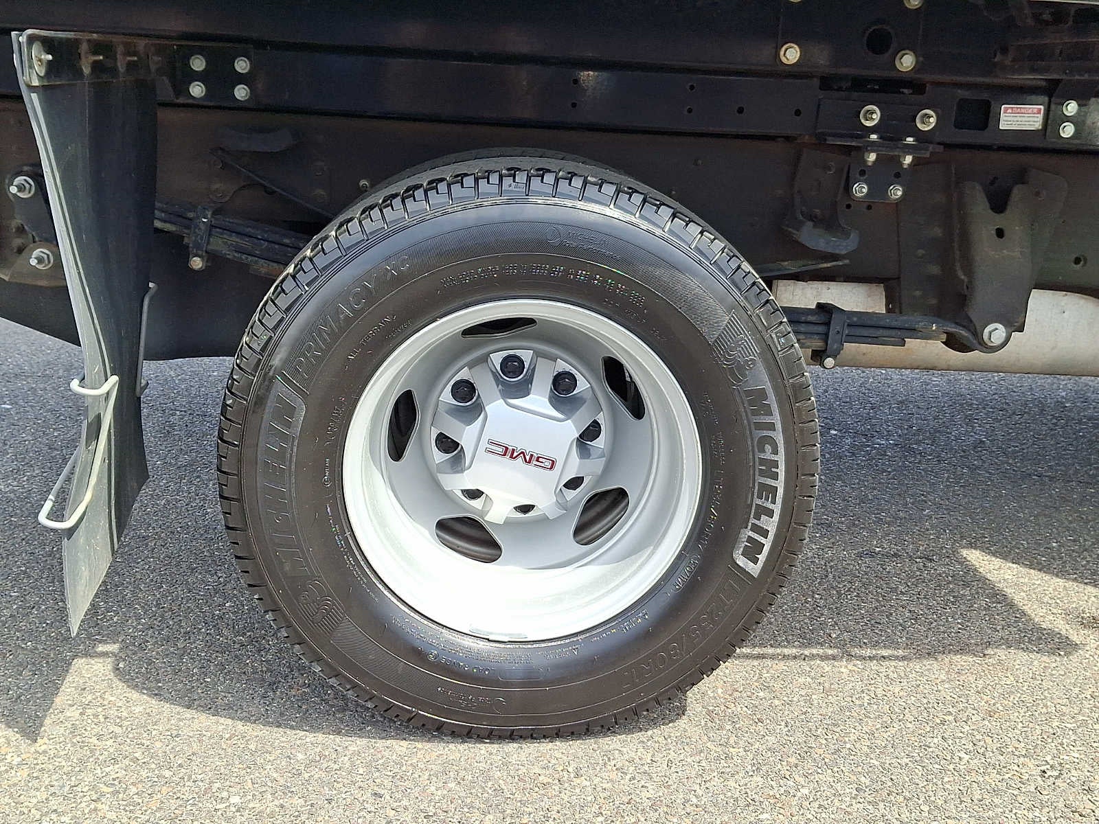 2024 GMC Sierra 3500 HD Chassis Cab Pro