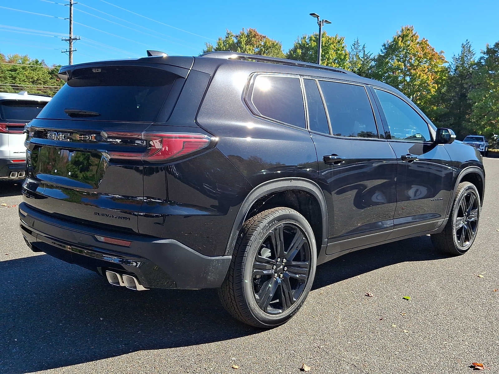 2027 GMC Acadia Elevation