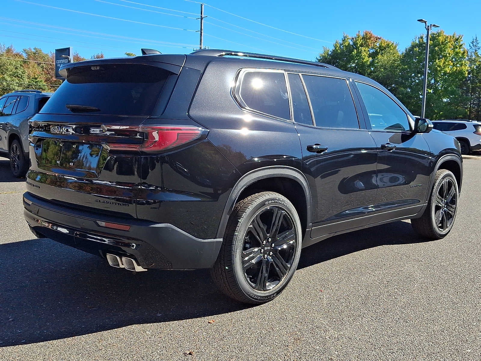 2027 GMC Acadia Elevation