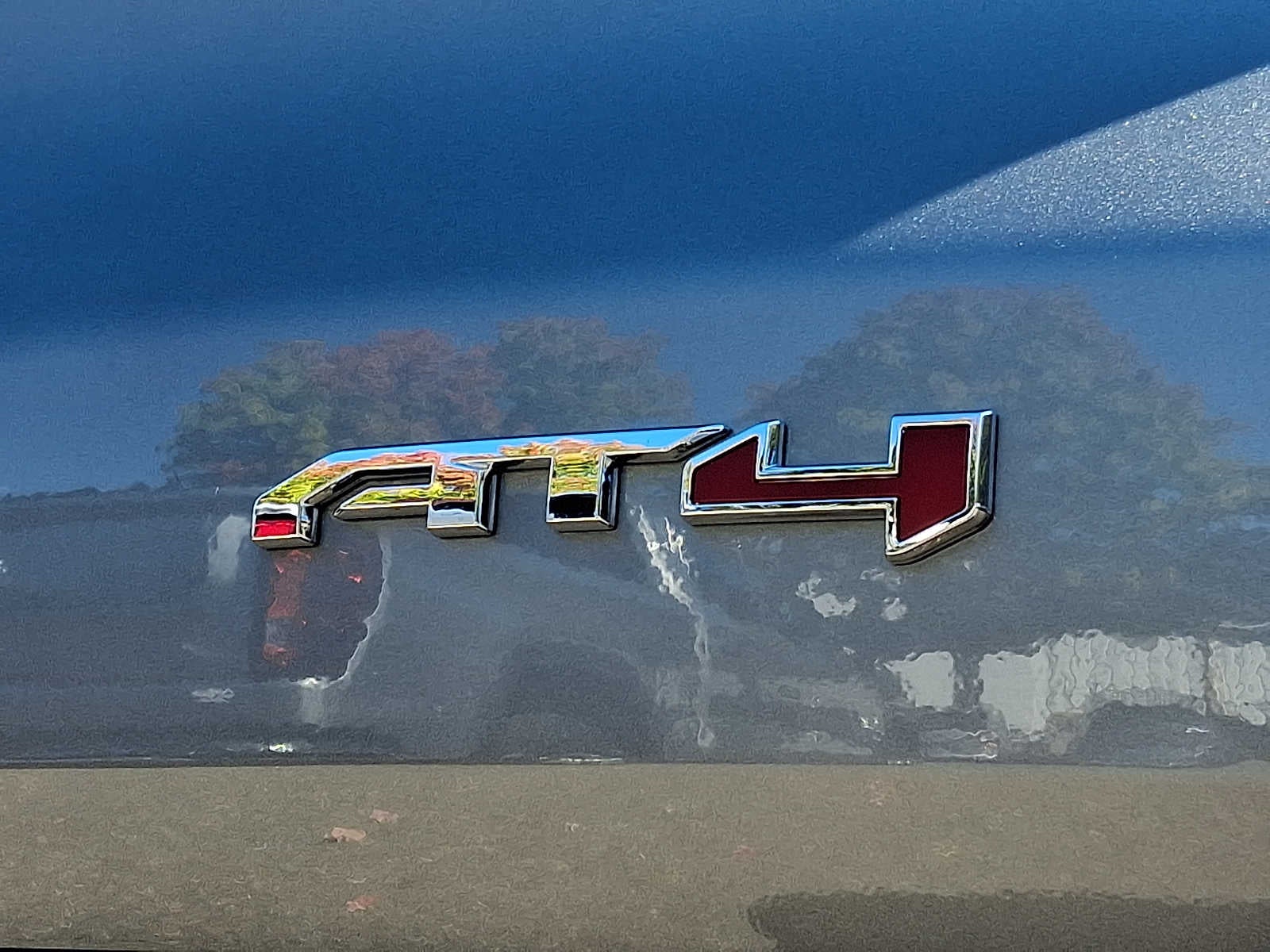 2027 GMC Acadia AT4