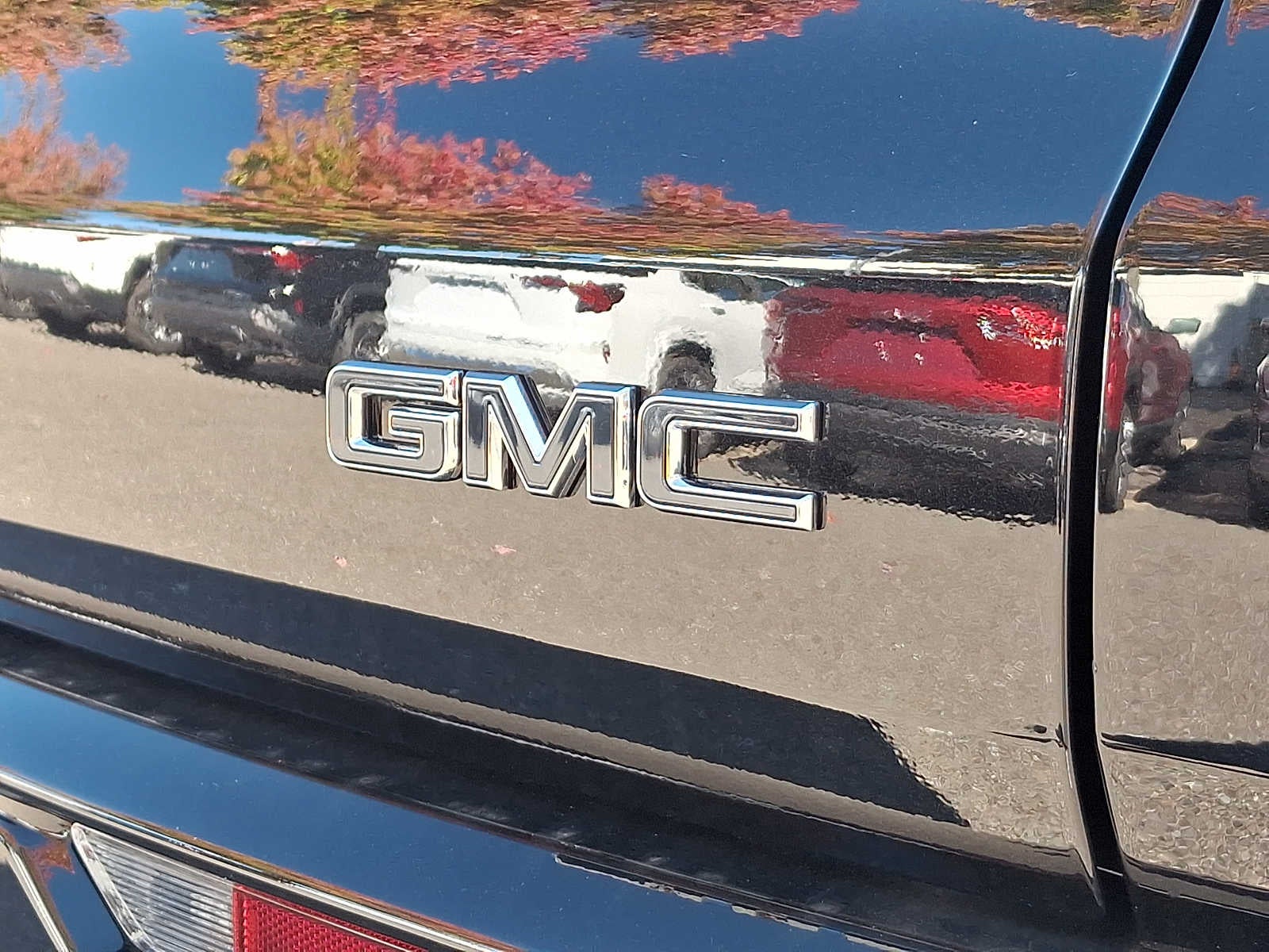 2027 GMC Acadia Denali Ultimate