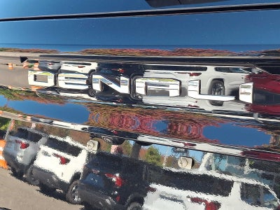 2027 GMC Acadia Denali Ultimate