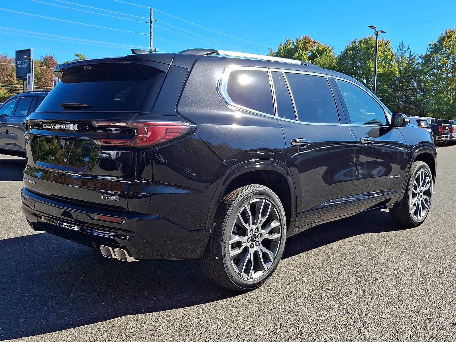 2027 GMC Acadia Denali Ultimate