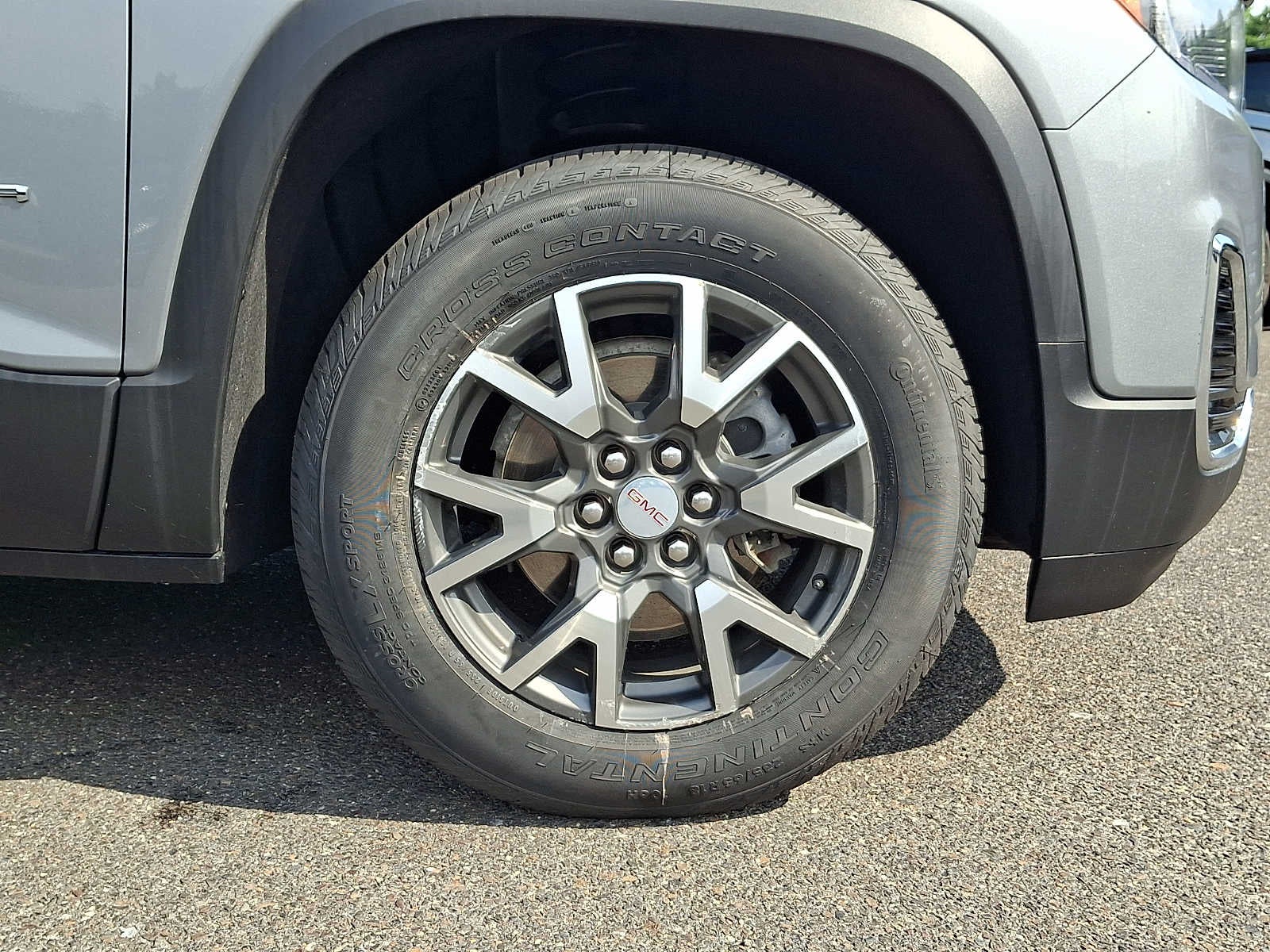 2023 GMC Acadia SLE