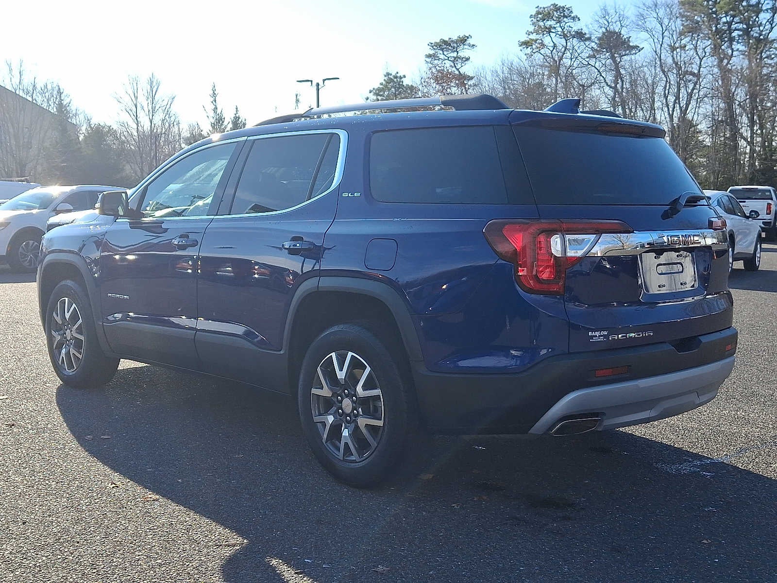 2023 GMC Acadia SLE