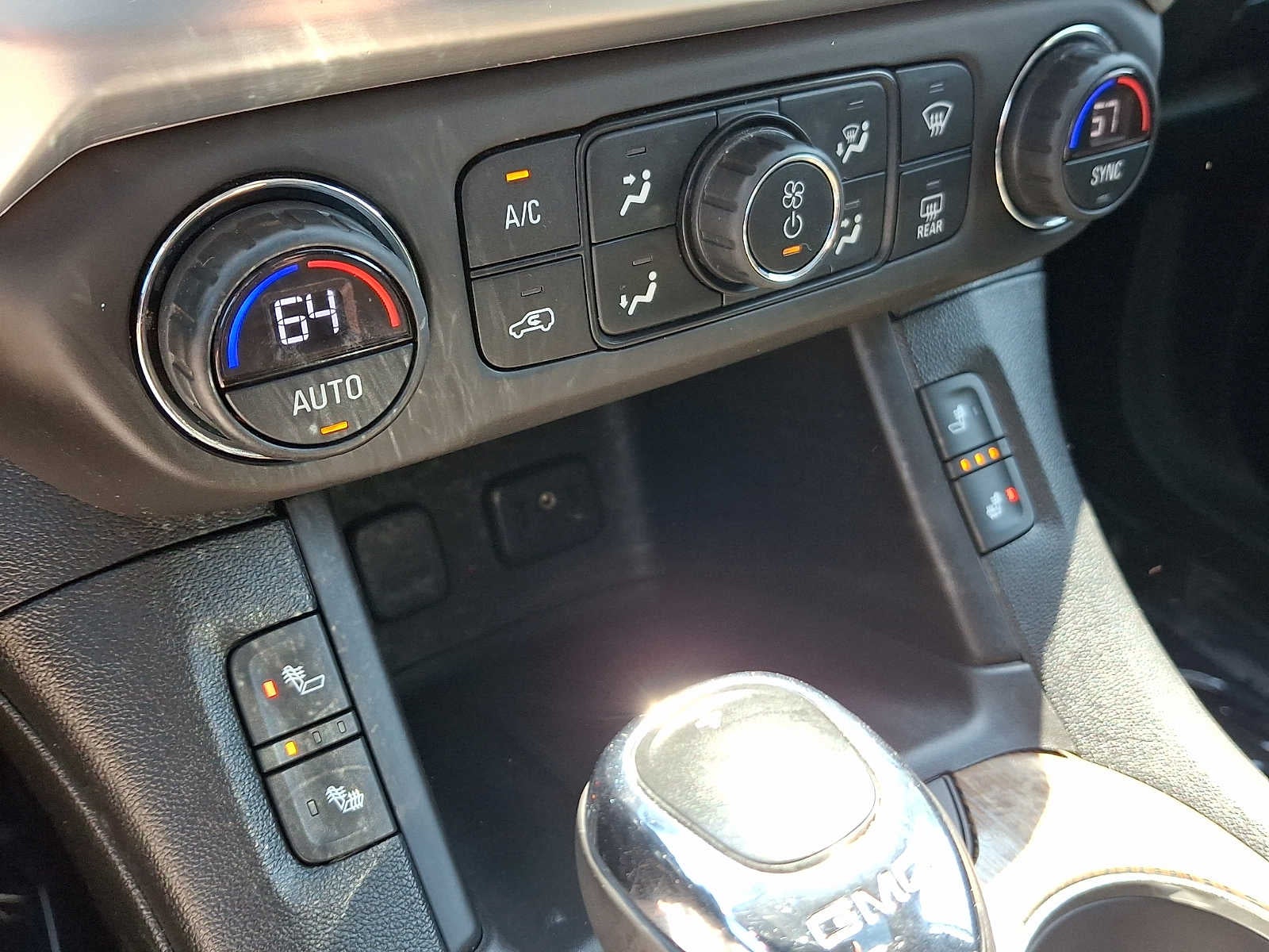 2018 GMC Acadia SLE