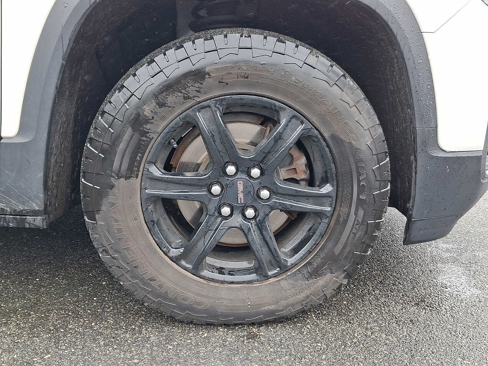 2023 GMC Acadia AT4