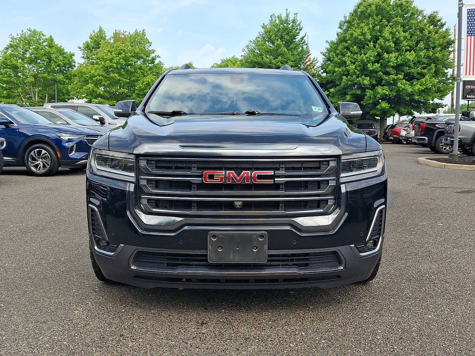 2023 GMC Acadia AT4