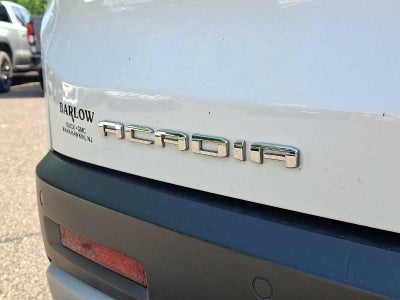 2023 GMC Acadia SLT