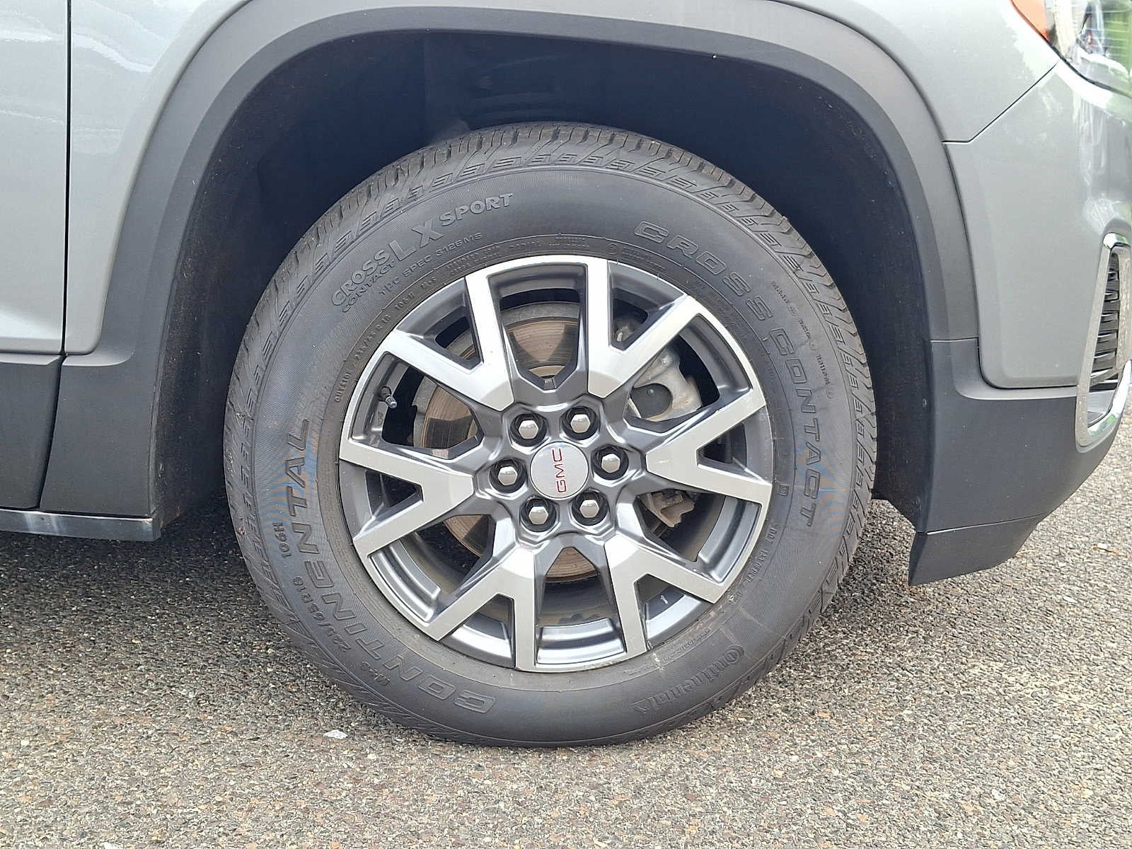 2023 GMC Acadia SLT