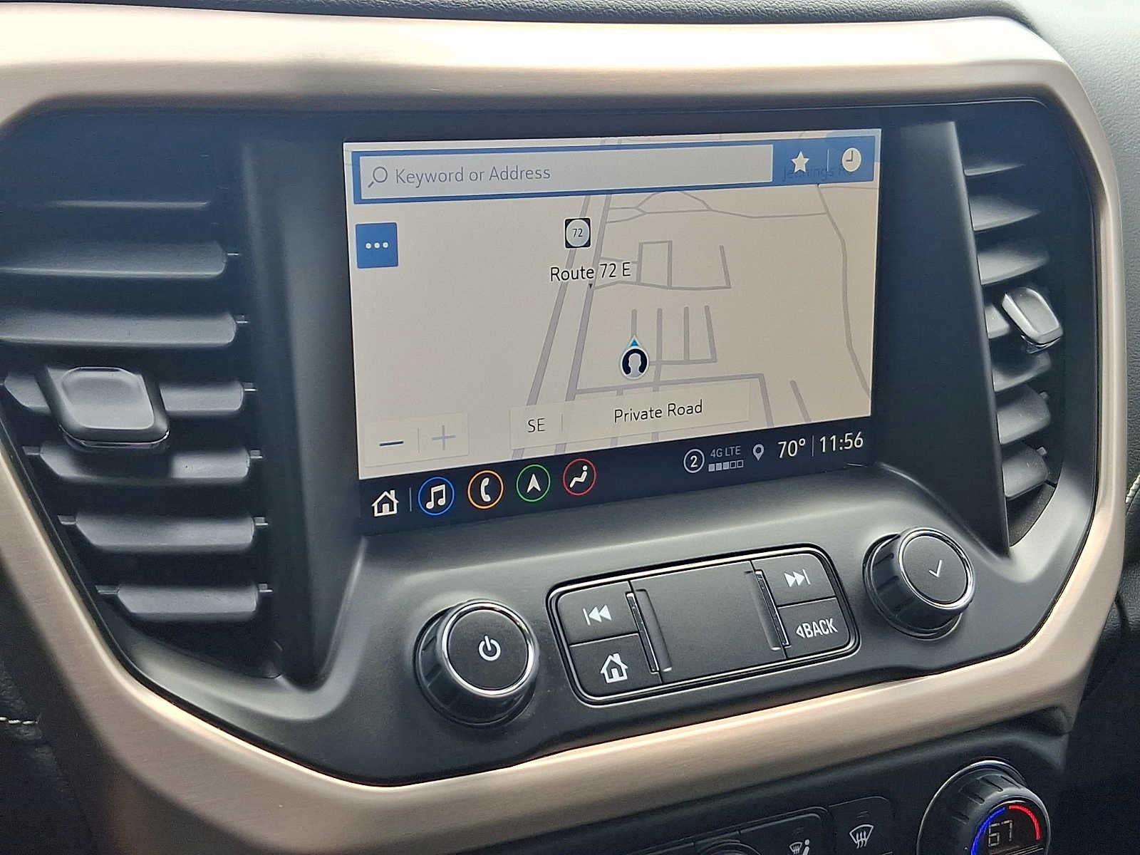 2023 GMC Acadia Denali