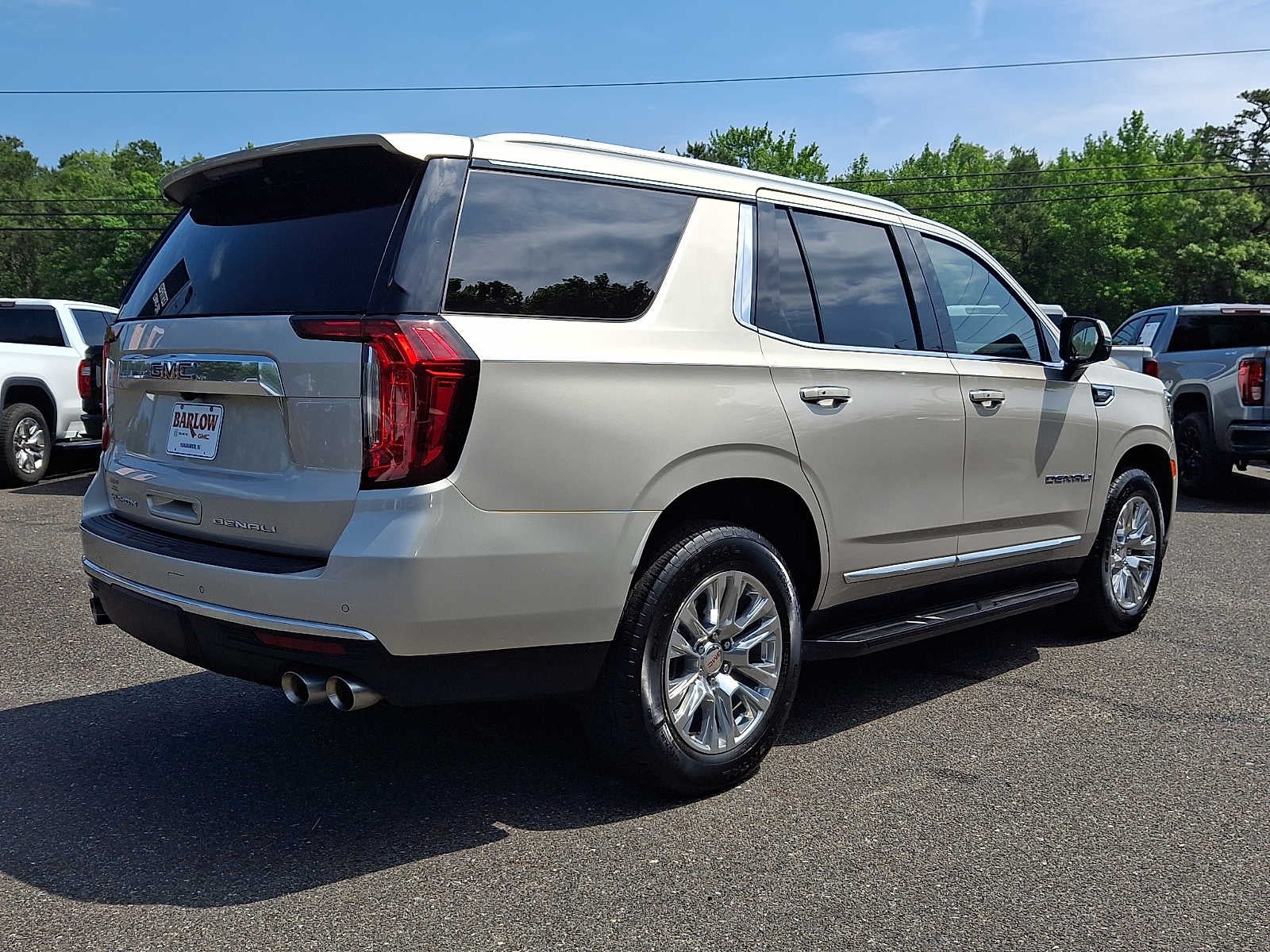 2023 GMC Yukon Denali