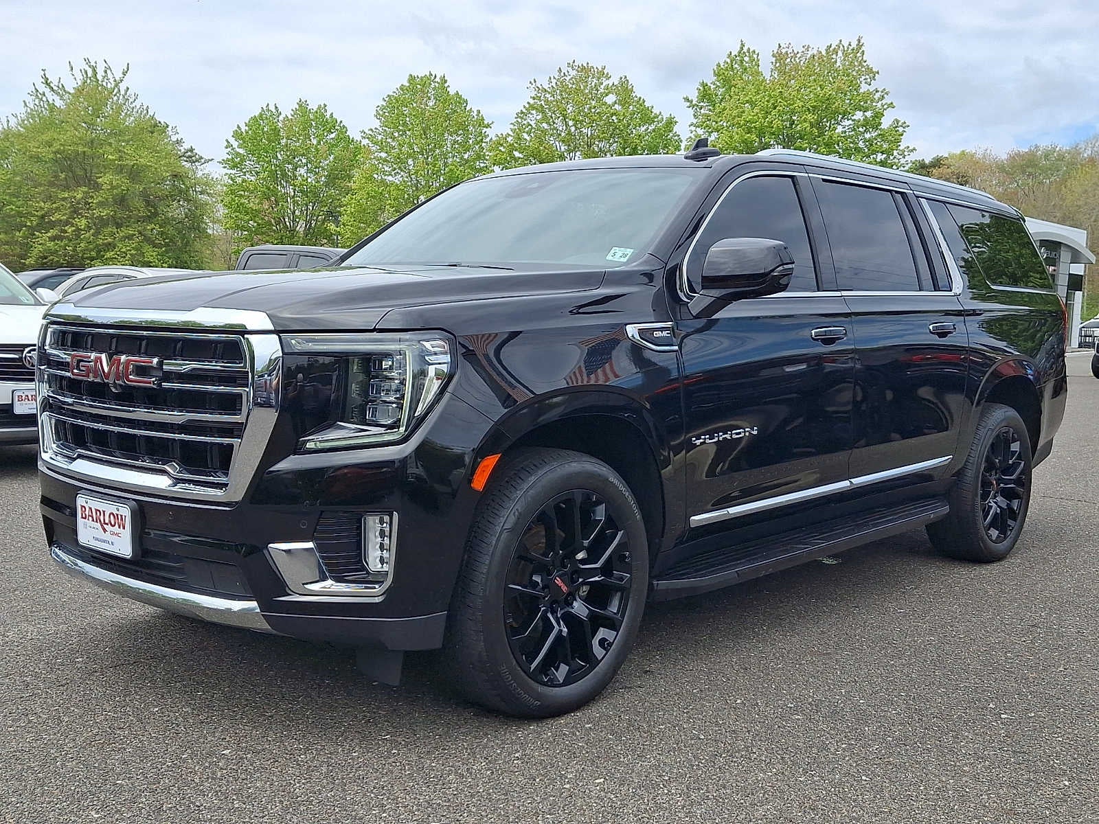 2023 GMC Yukon XL SLT