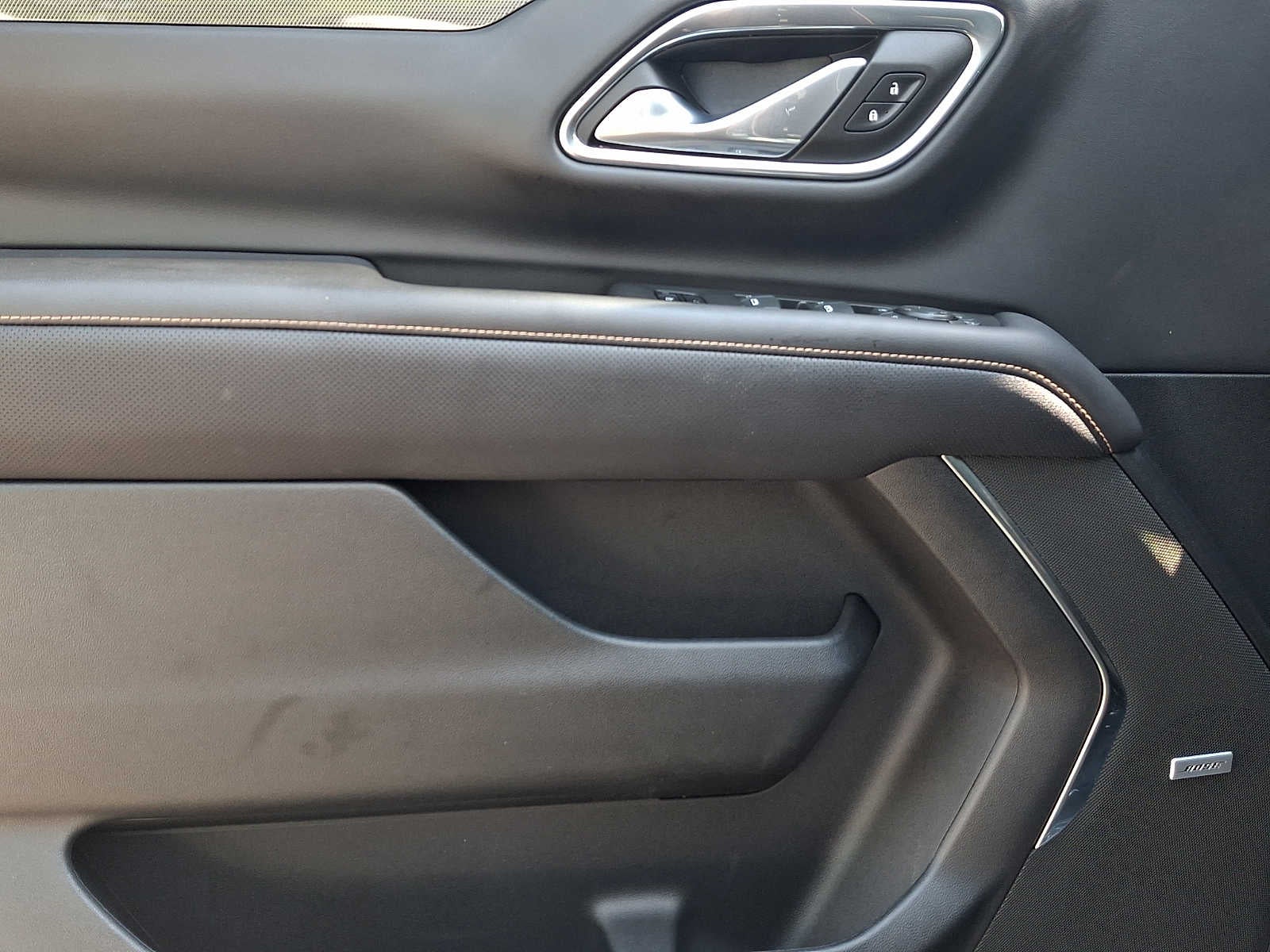 2023 GMC Yukon XL AT4