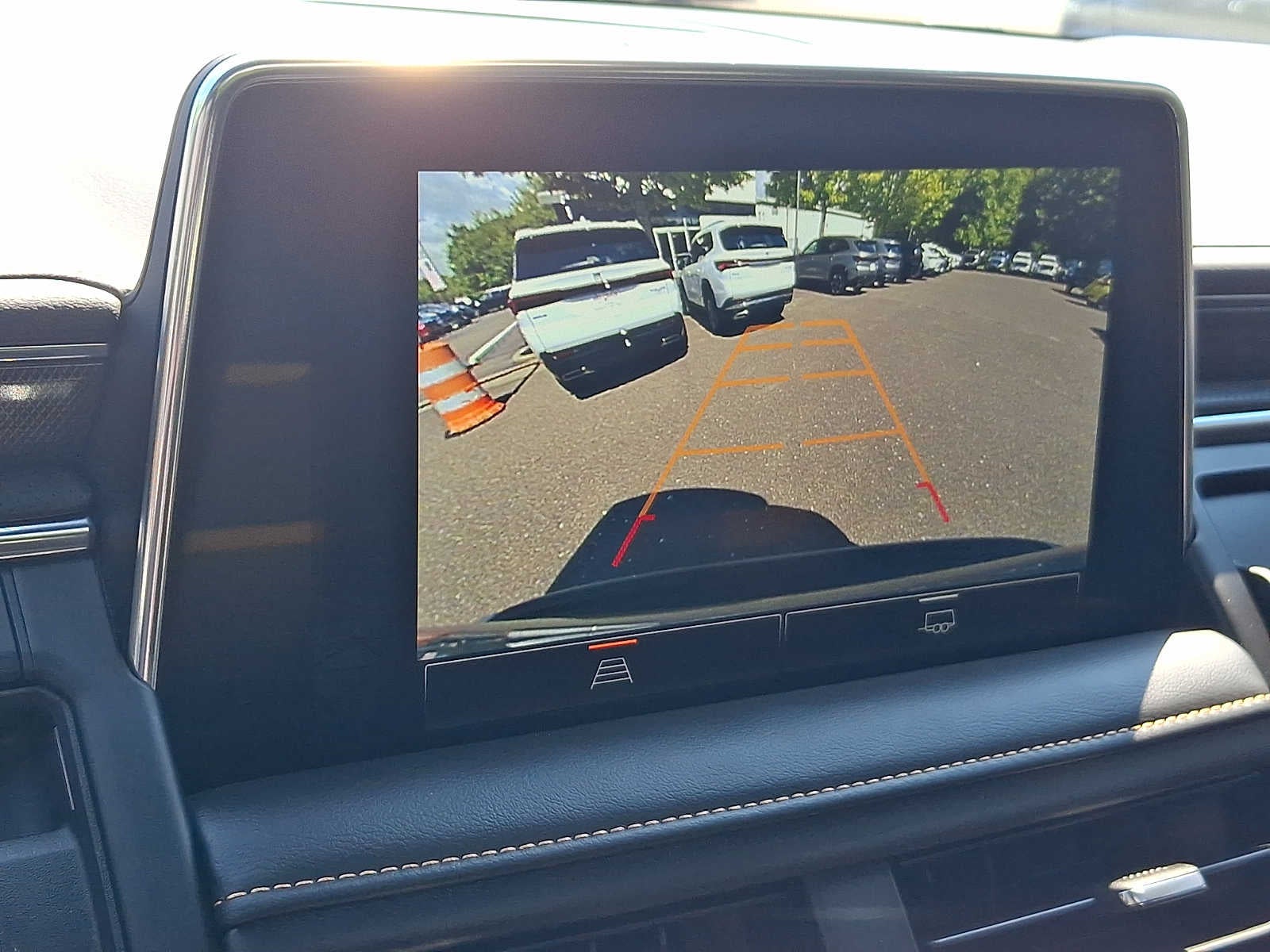 2023 GMC Yukon XL AT4