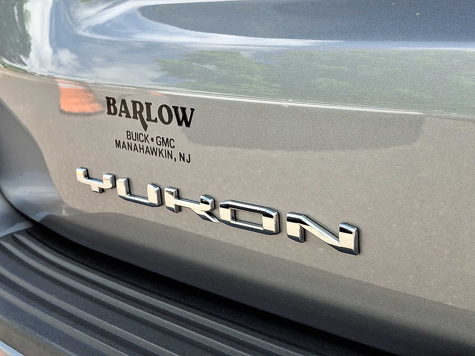 2023 GMC Yukon XL AT4
