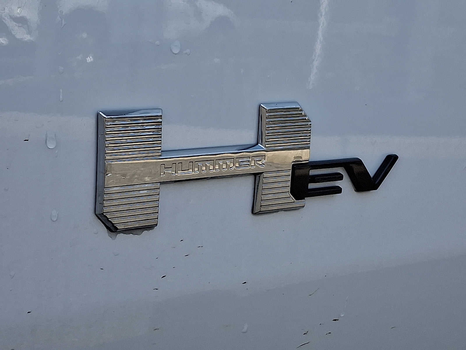 2025 GMC HUMMER EV SUV 2X