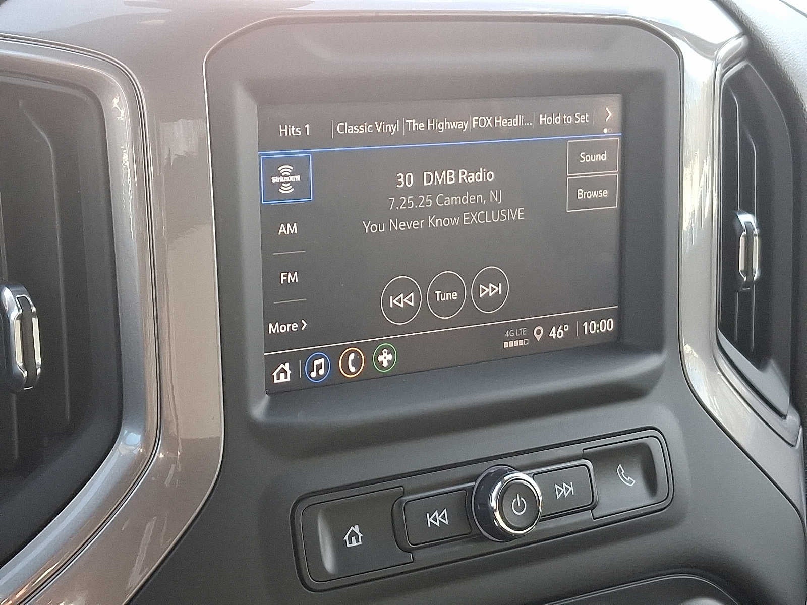 2024 GMC Sierra 2500 HD Pro