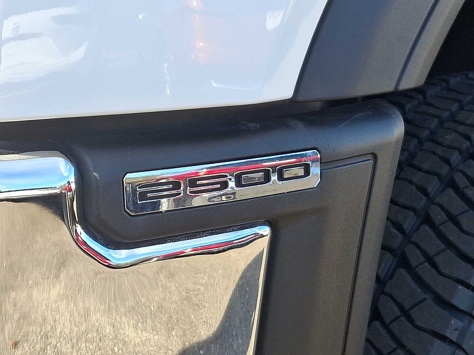 2024 GMC Sierra 2500 HD Pro