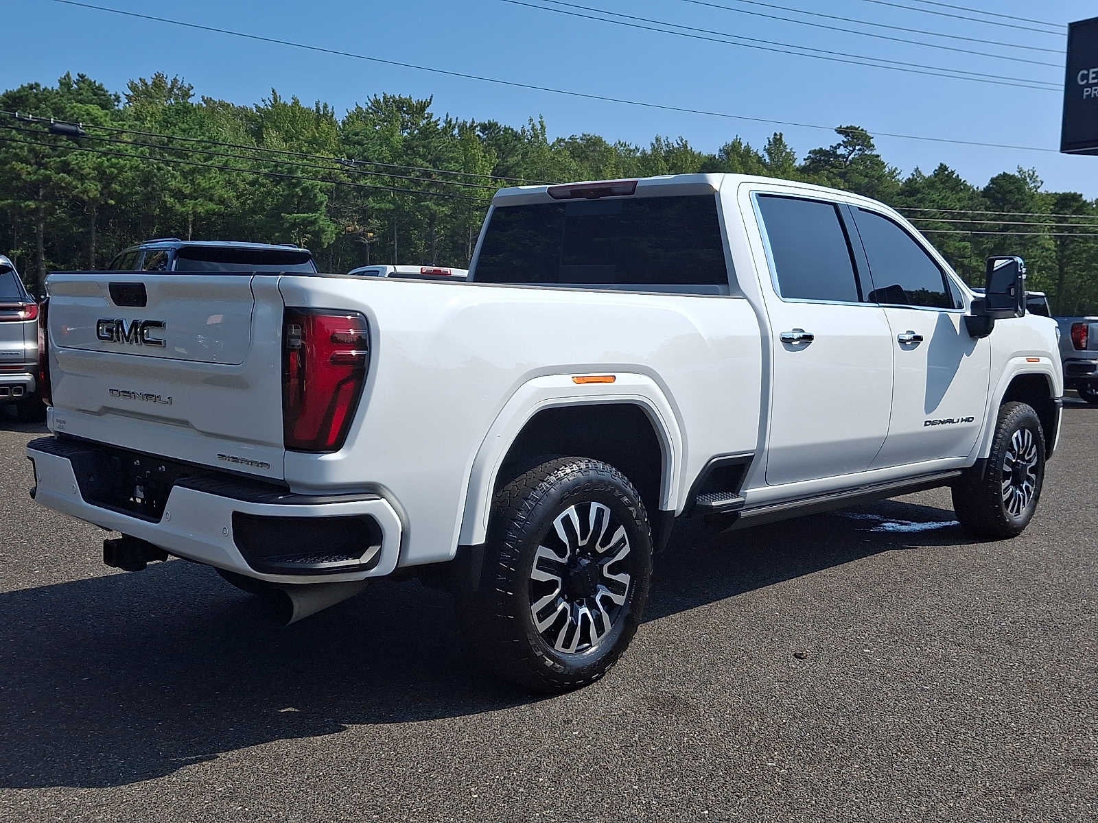 2025 GMC Sierra 2500 HD Denali Ultimate