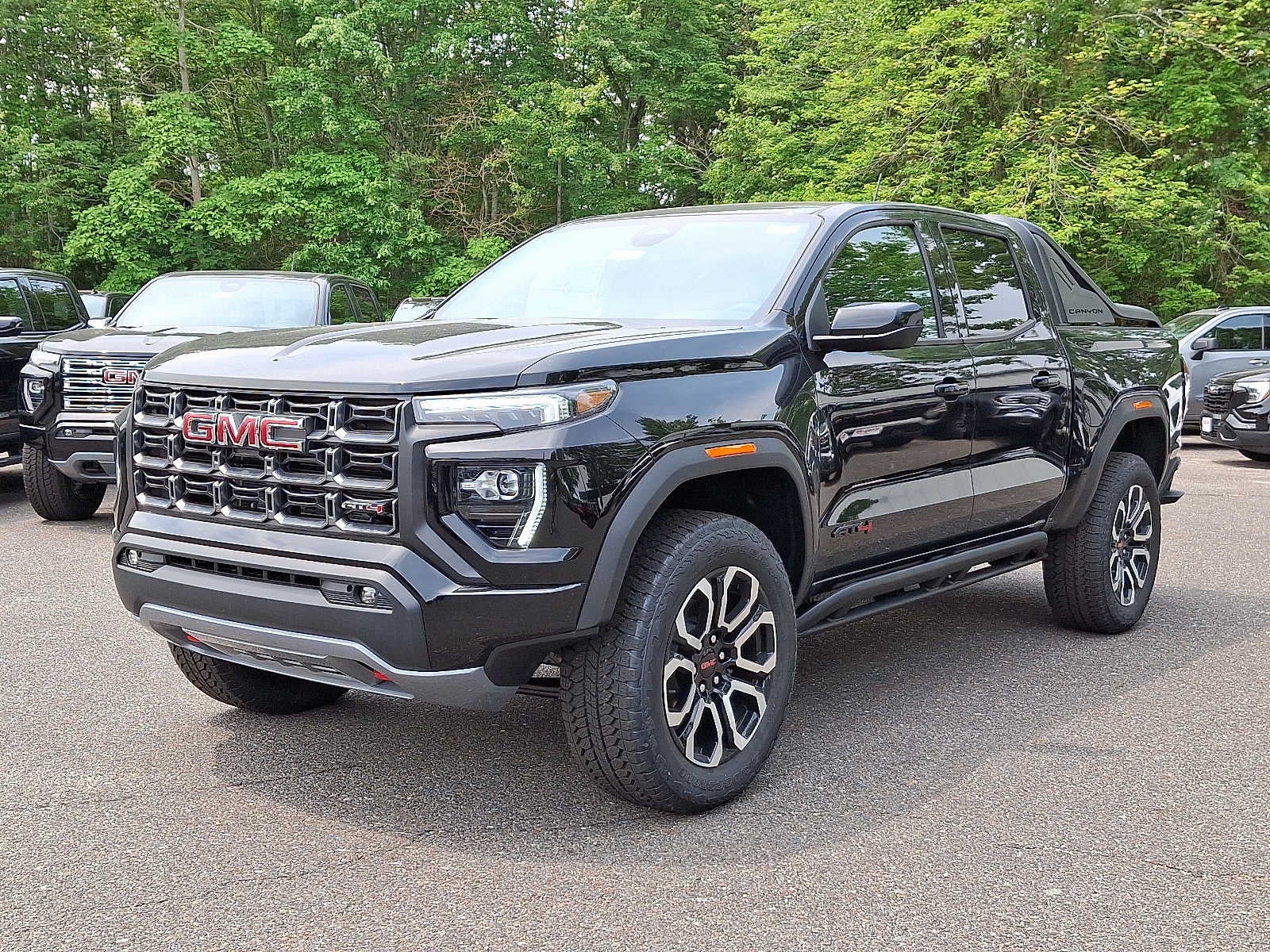 2025 GMC Canyon AT4