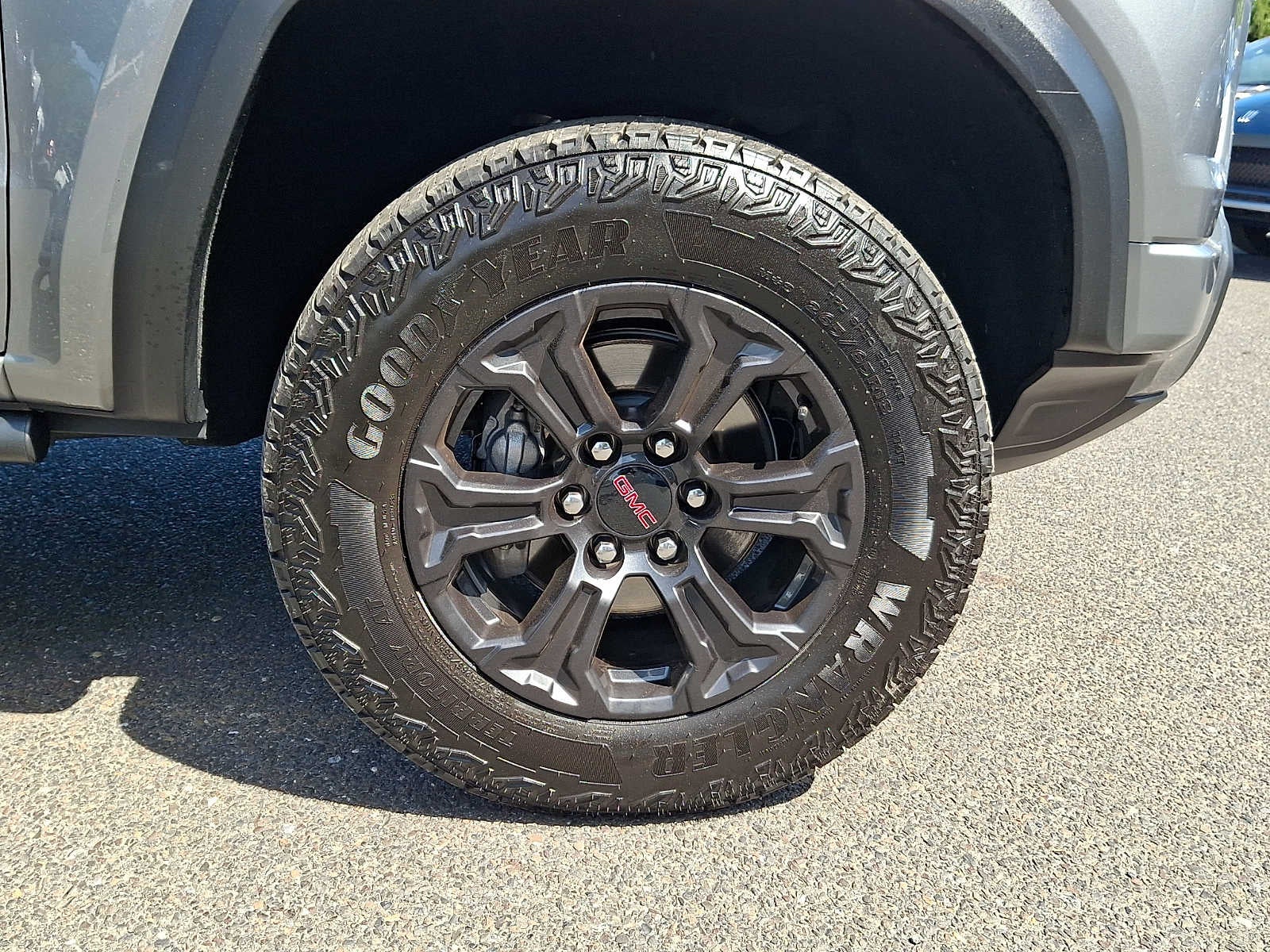 2024 GMC Canyon Elevation