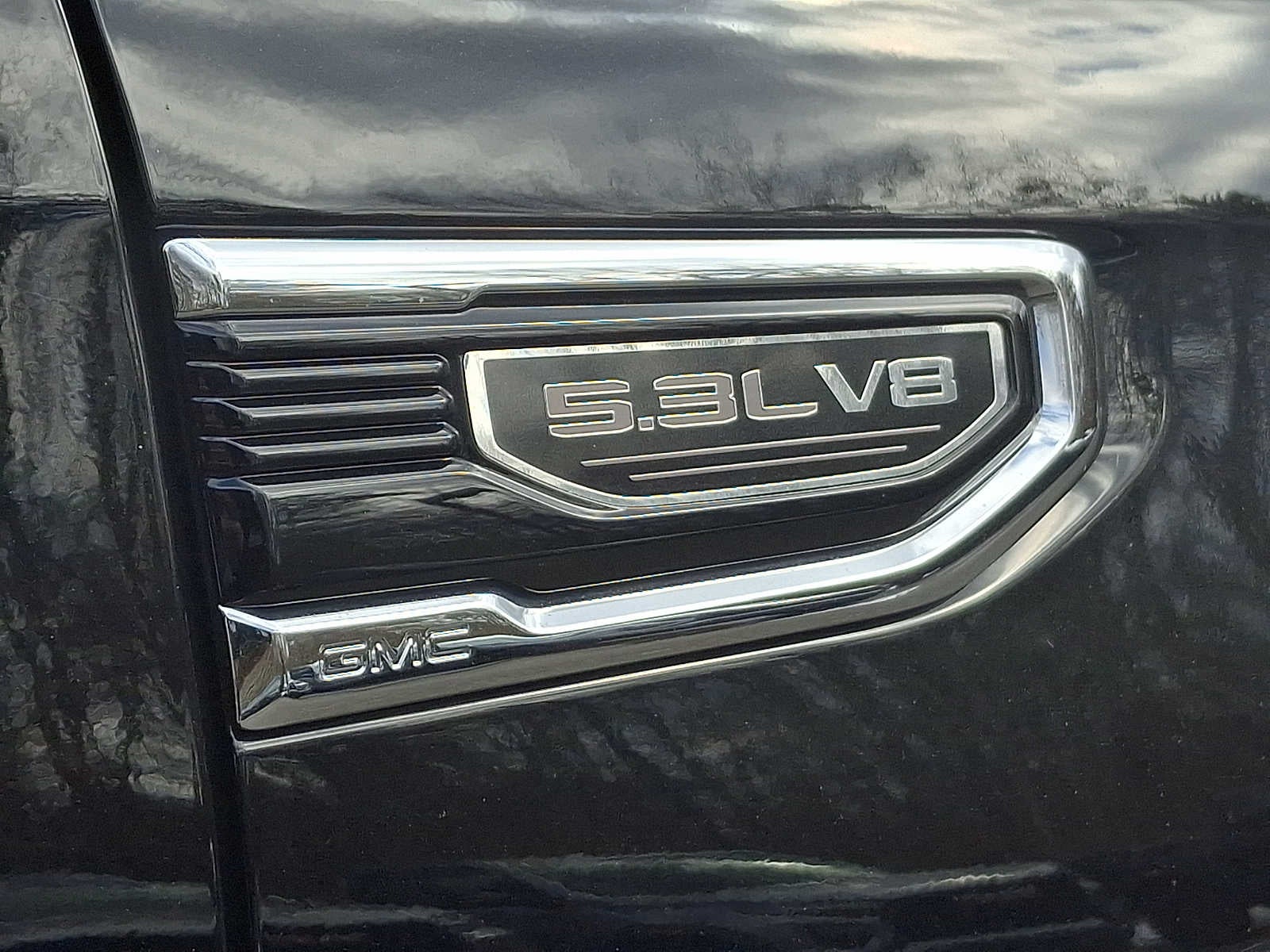 2025 GMC Sierra 1500 SLE