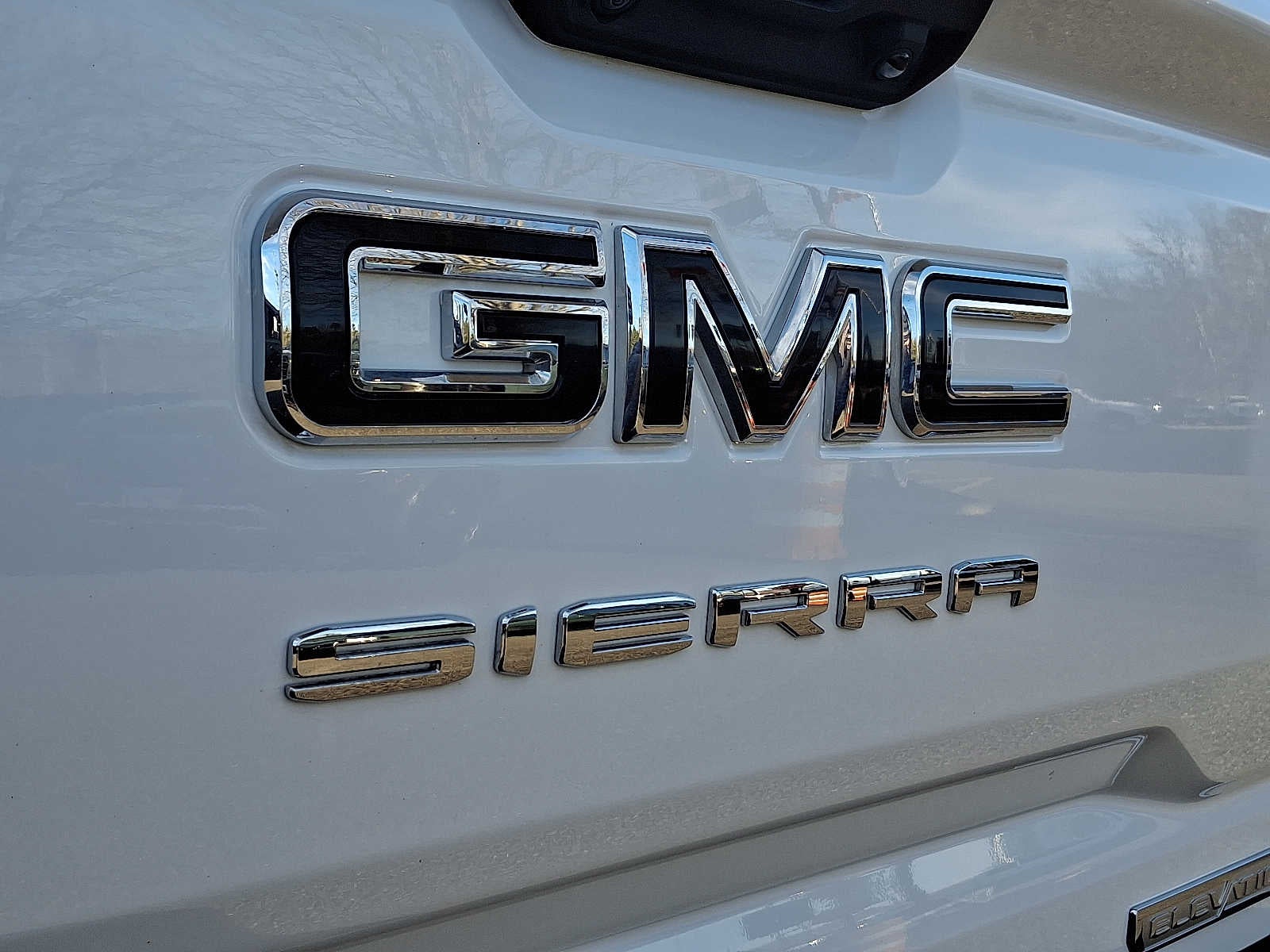 2025 GMC Sierra 1500 Elevation