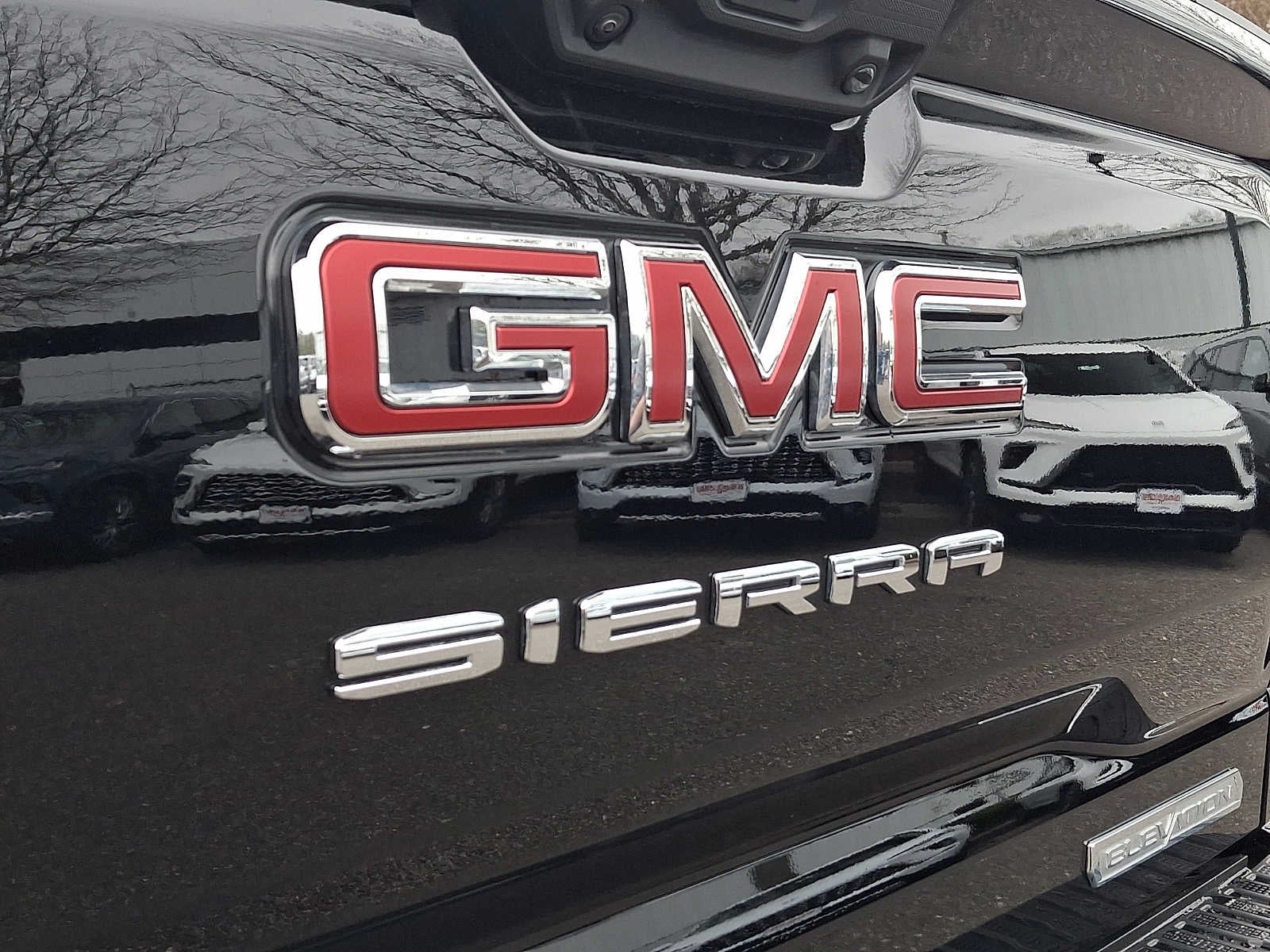 2026 GMC Sierra 1500 Elevation