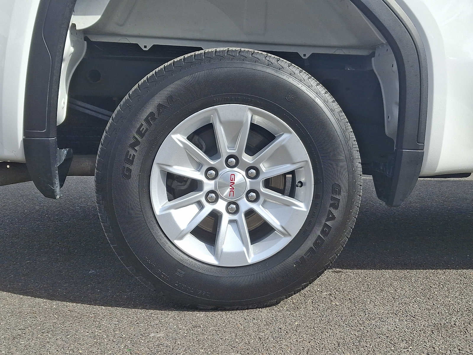 2023 GMC Sierra 1500 SLE