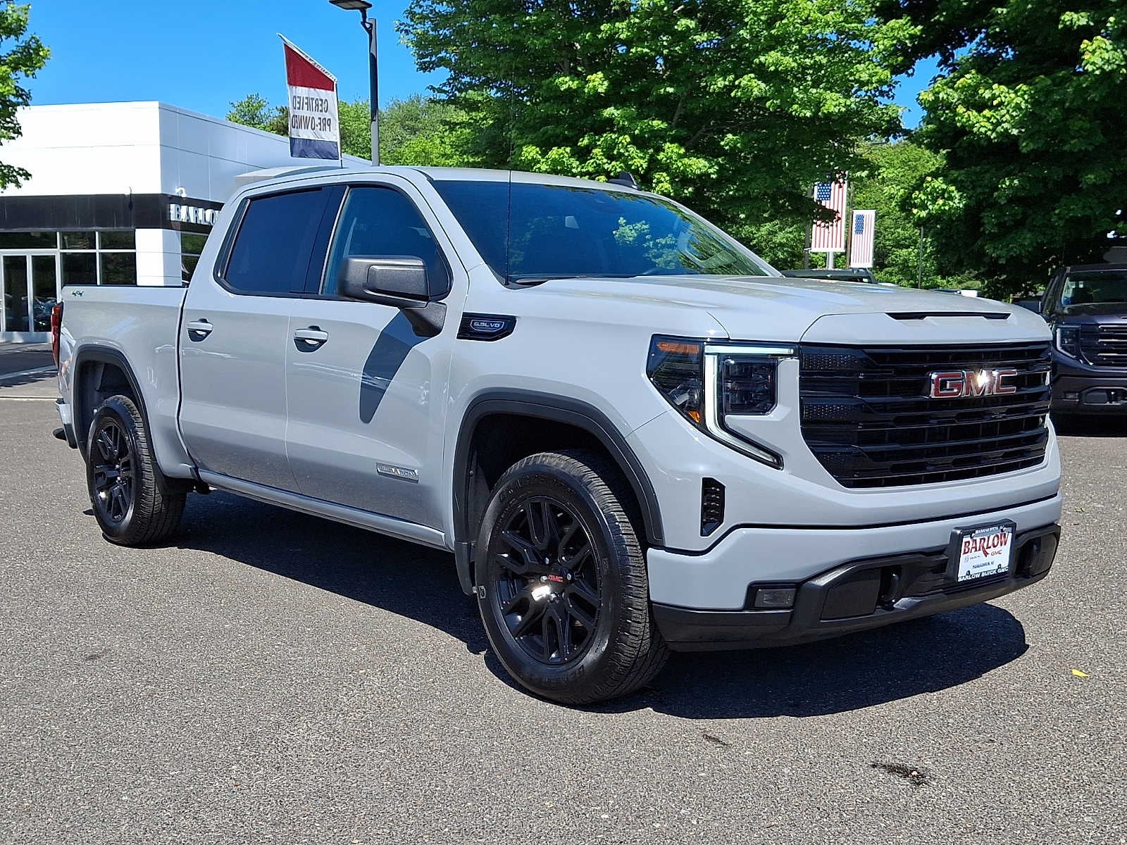 2024 GMC Sierra 1500 Elevation