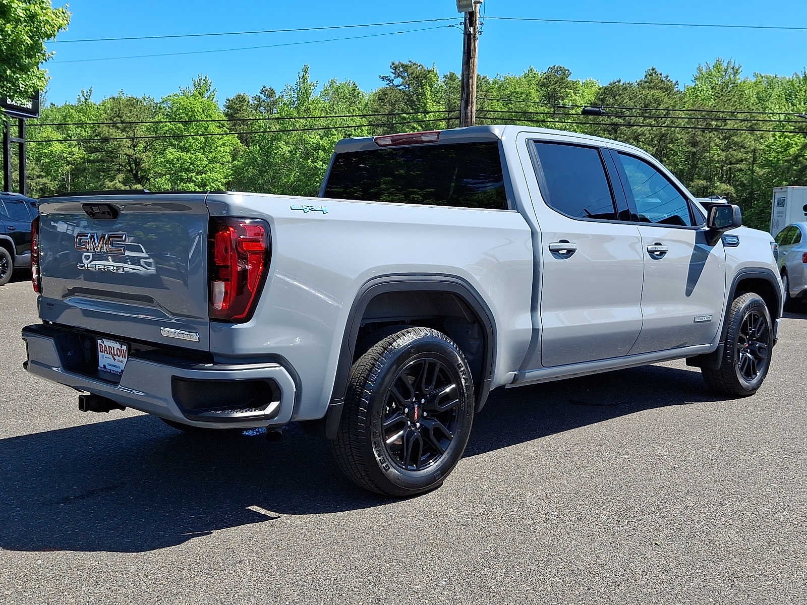 2024 GMC Sierra 1500 Elevation