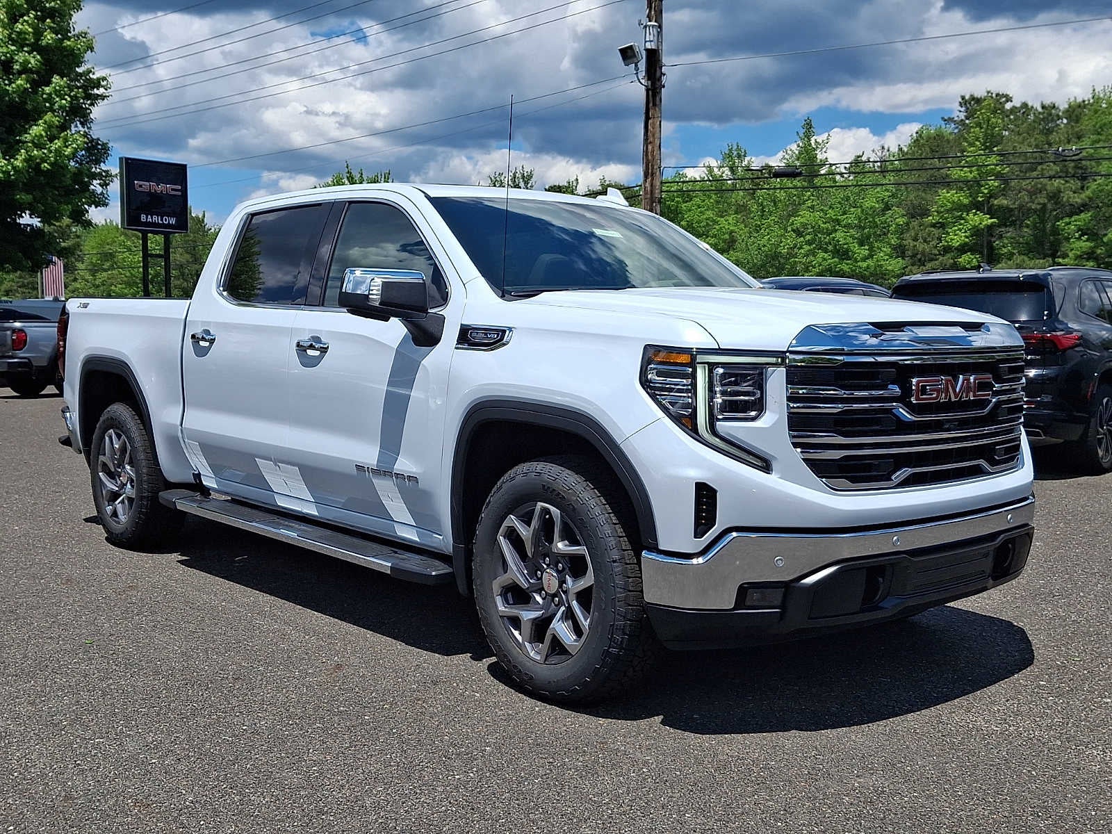 2026 GMC Sierra 1500 SLT