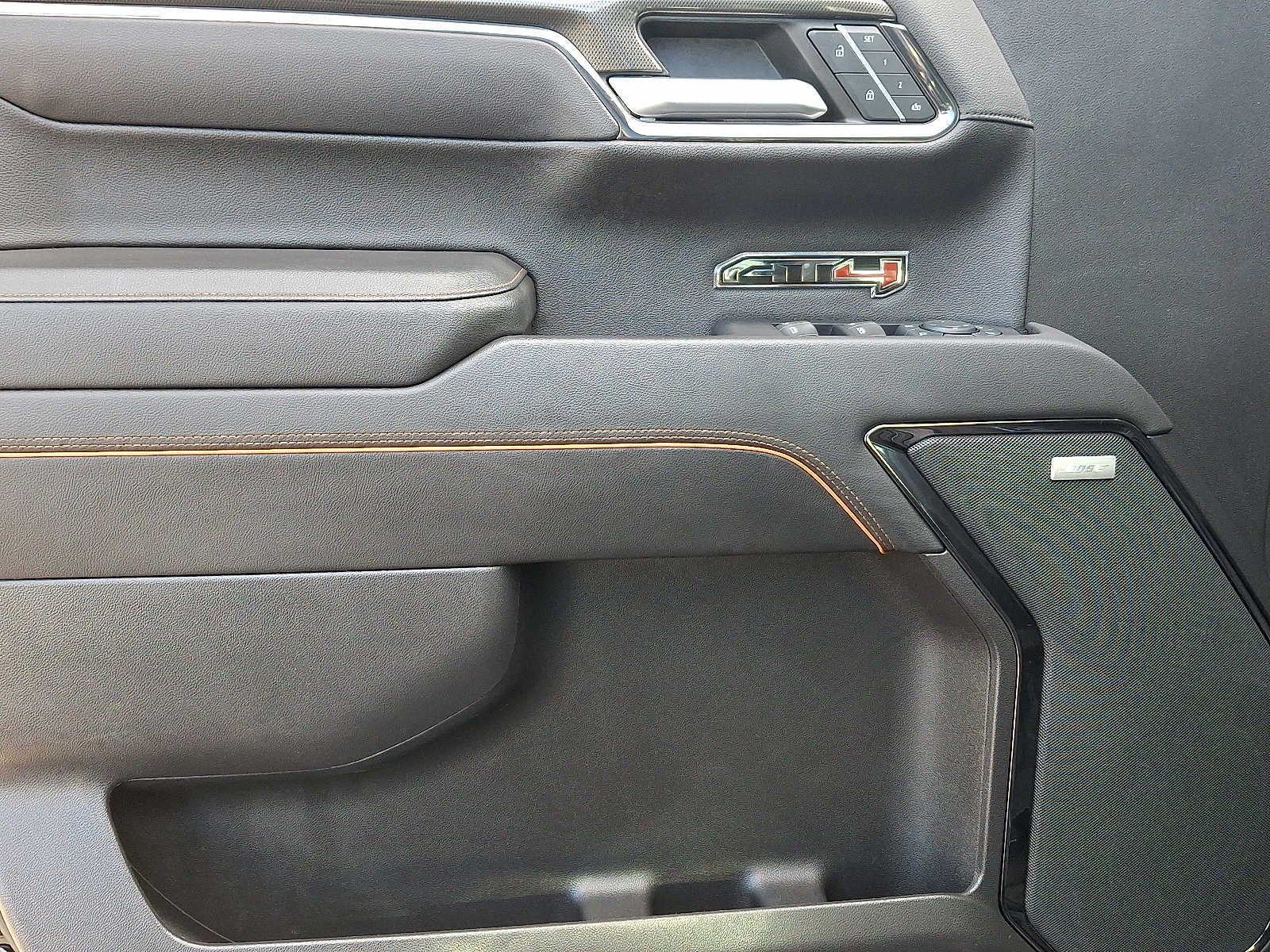 2022 GMC Sierra 1500 AT4