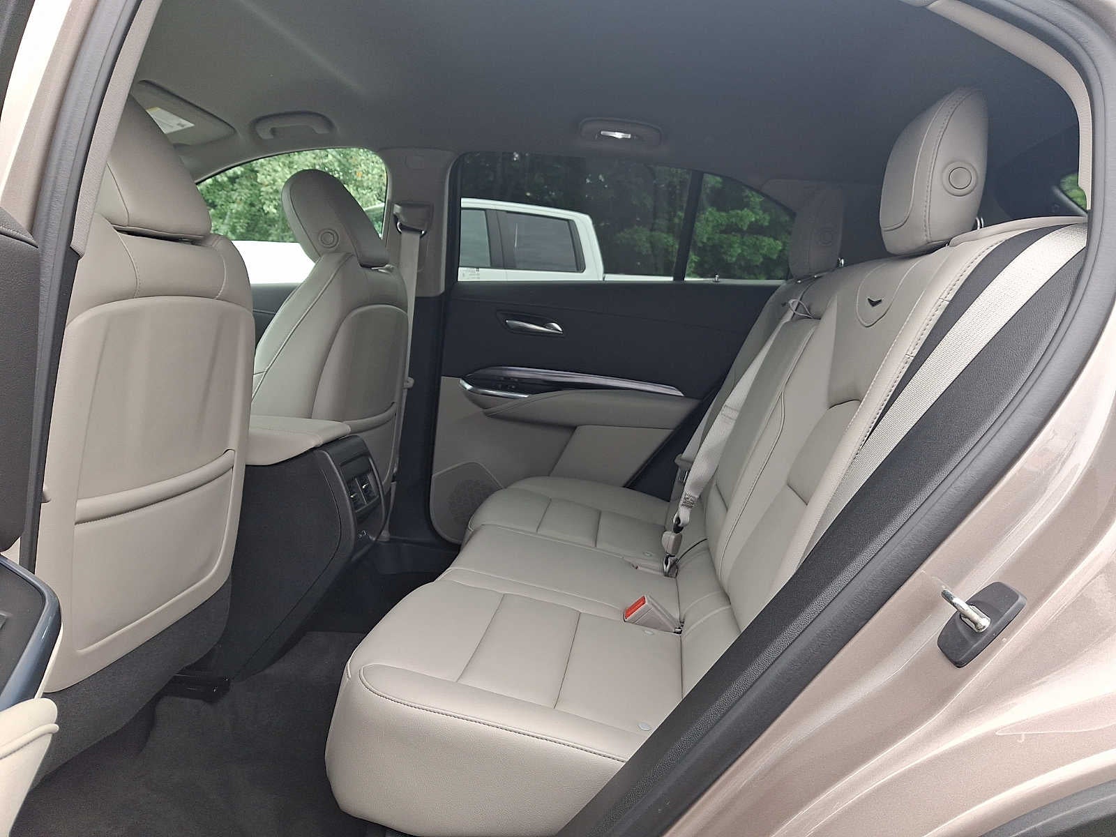 2023 Cadillac XT4 FWD Luxury