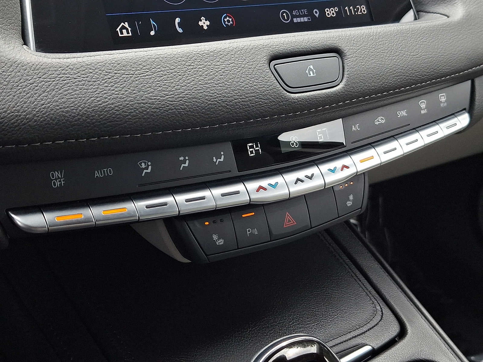 2023 Cadillac XT4 FWD Luxury
