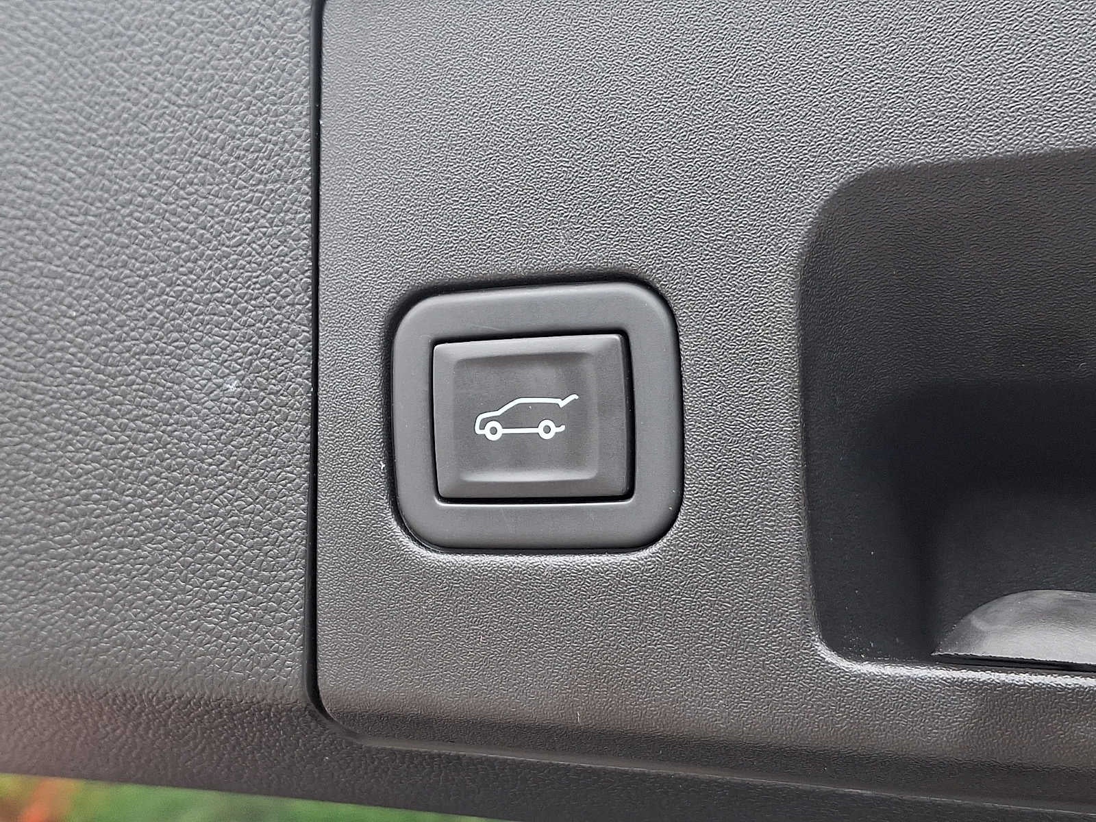 2023 Cadillac XT4 FWD Luxury