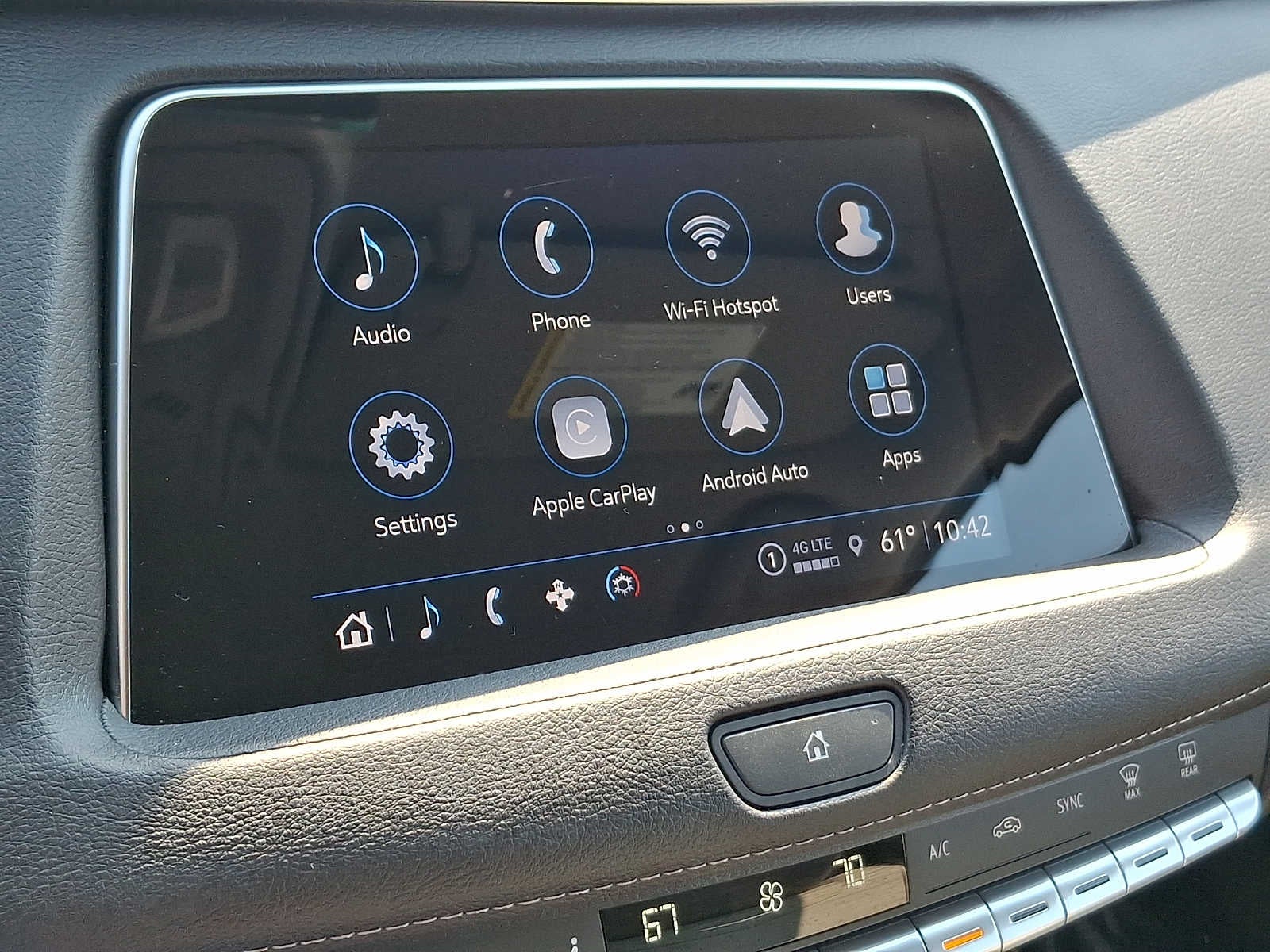 2023 Cadillac XT4 Luxury