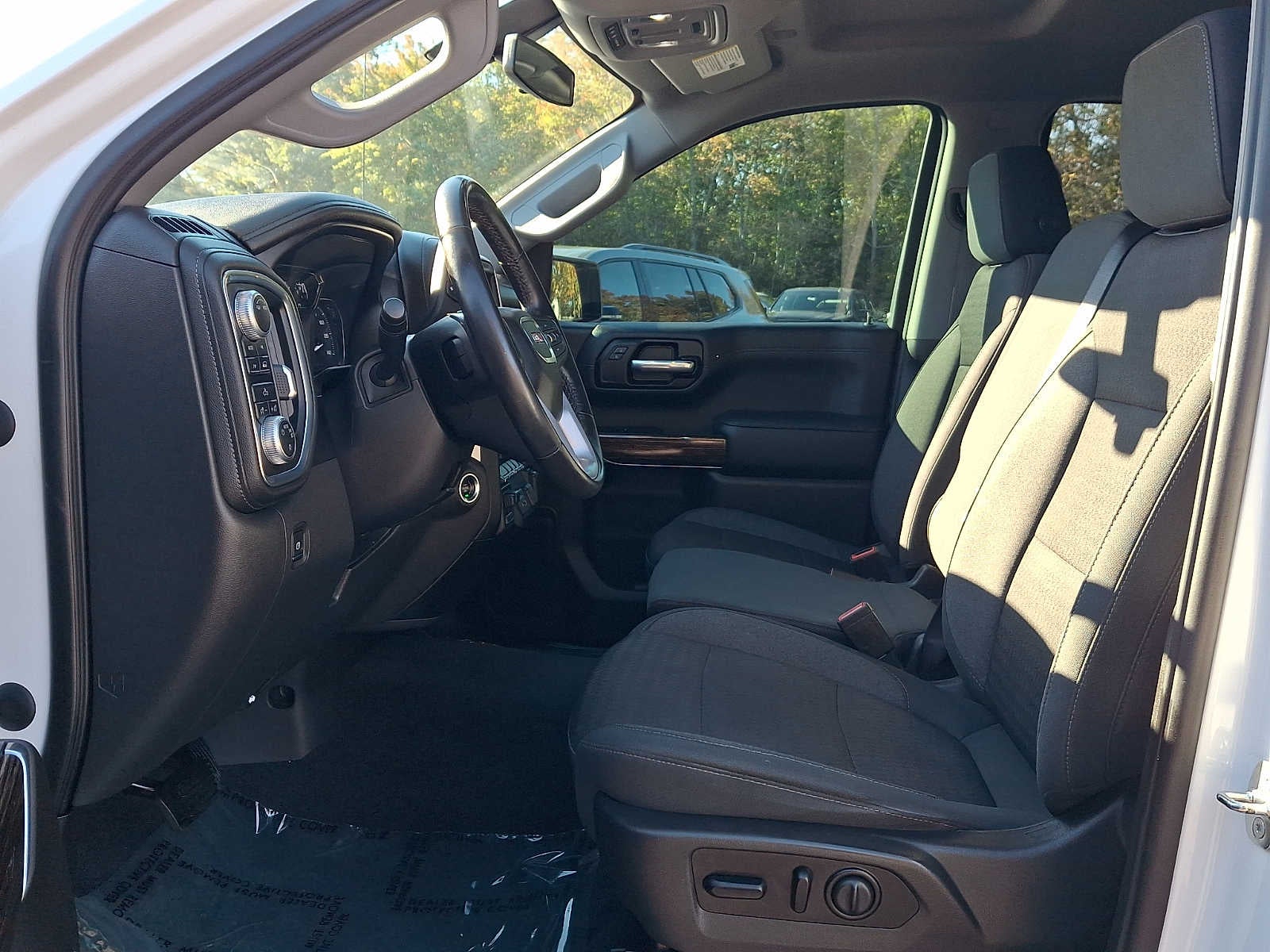 2020 GMC Sierra 1500 SLE