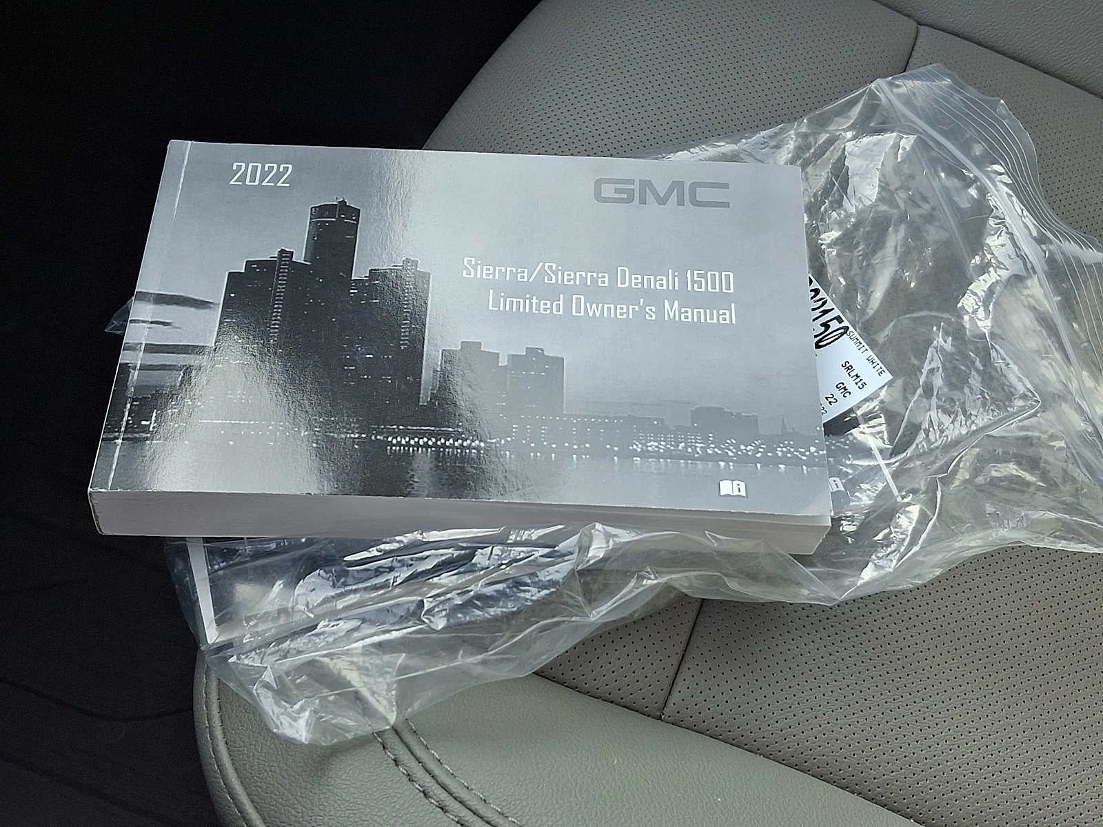 2022 GMC Sierra 1500 Limited SLT