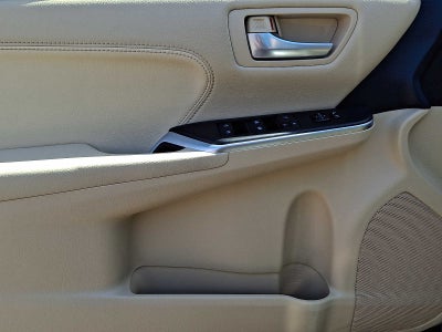 2016 Toyota Camry XLE