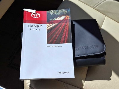 2016 Toyota Camry XLE