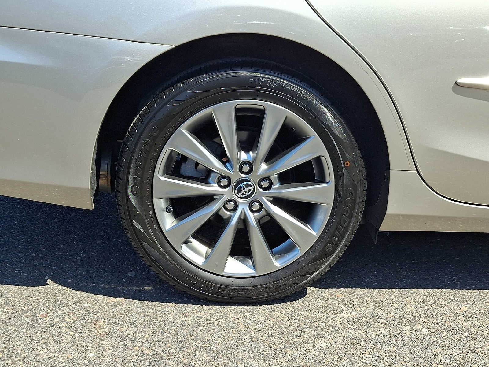 2016 Toyota Camry XLE